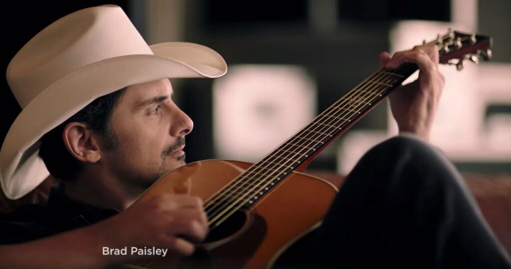 全美互惠保险公司 Nationwide 选用 audioengine 5+ 在 Brad Paisley 商业广告场景中展示